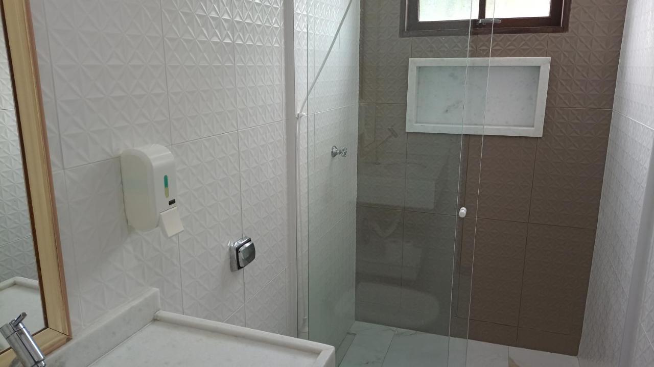 Casa Roxa Com Piscina Em Condominio Araquari Exterior photo