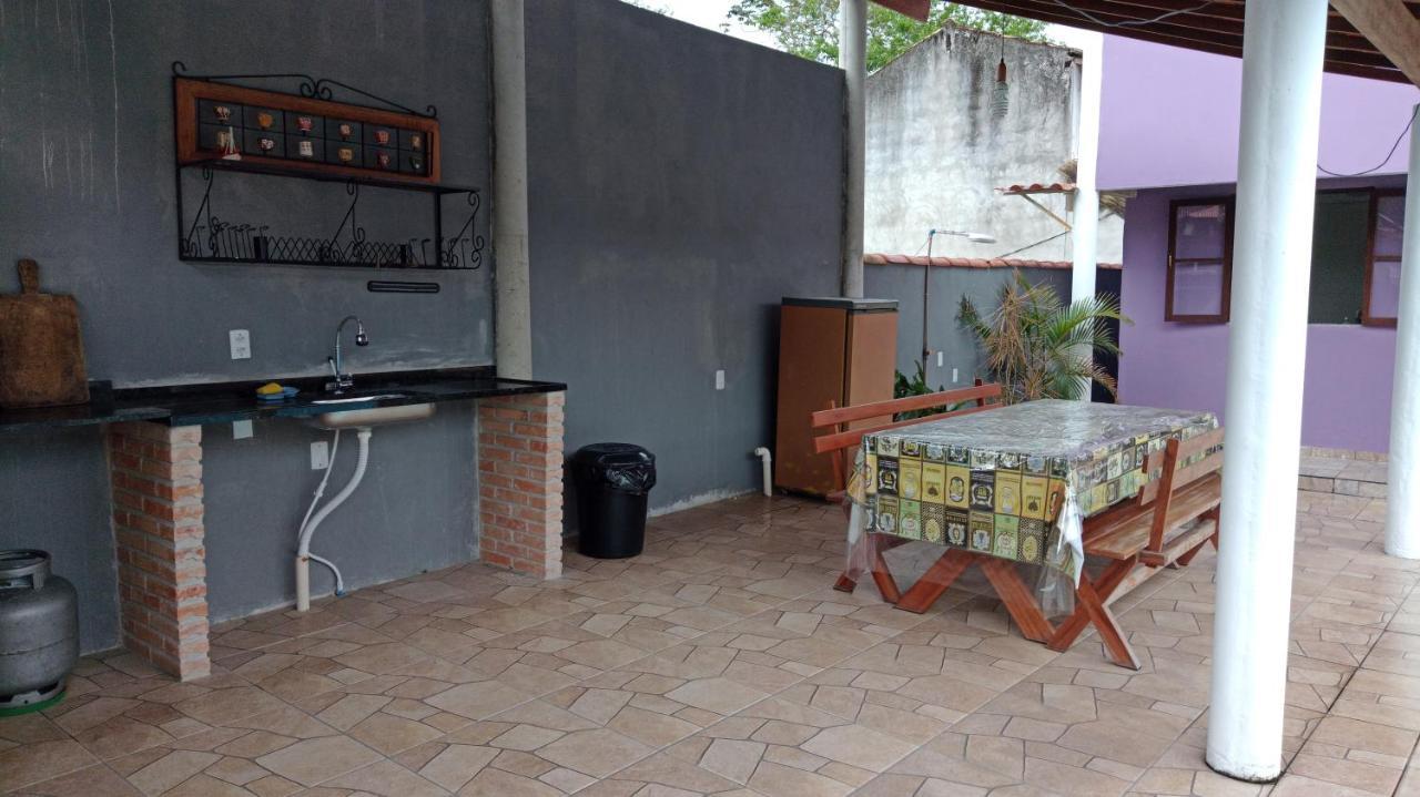 Casa Roxa Com Piscina Em Condominio Araquari Exterior photo
