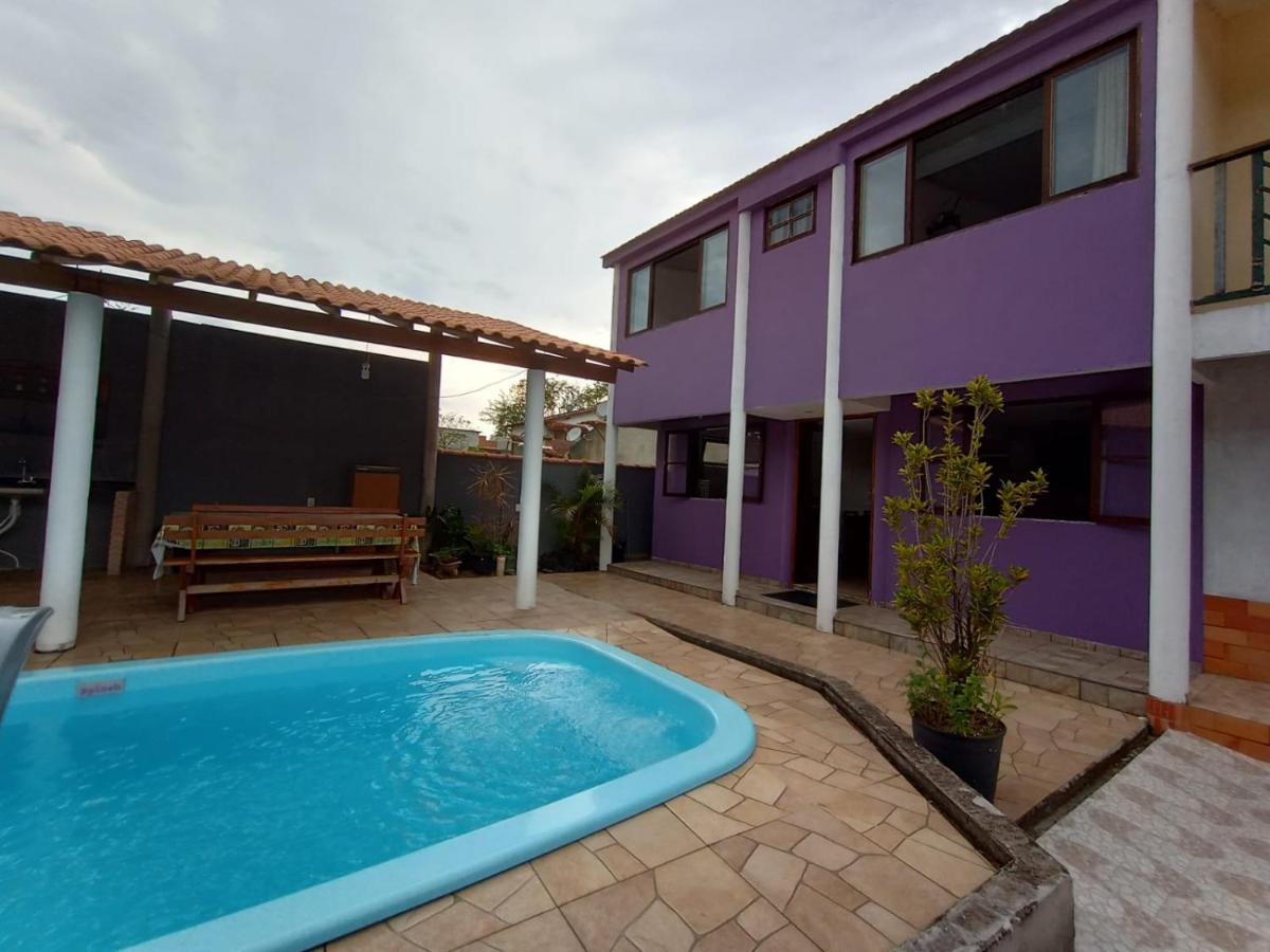 Casa Roxa Com Piscina Em Condominio Araquari Exterior photo