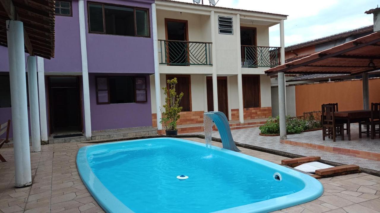 Casa Roxa Com Piscina Em Condominio Araquari Exterior photo